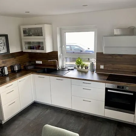 Nyaraló In With Swimming Pool Warin