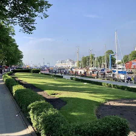 Nyaraló In With Swimming Pool *