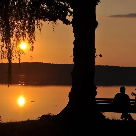 In With Swimming Pool Nyaraló Warin